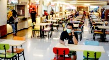 Ilustrasi Pengunjung restoran di Mal (foto Detik.com)