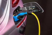 Ilustrasi baterai mobil listrik