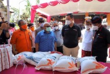 Pemerintah Beri Bansos Bagi Masyarakat Bali
