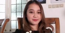 Esta Pramanita, pemeran sinetron Dia Bukan Manusia yang tayang di SCTV.
