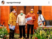 Menpeein Agus Gumiwang, Menko Perekonomian Airlangga, Menteri PUPR, Menkeu Sri Mulyani saat Konfrensi Pers Insentif Kendaraan Bermotor dan Perumahan