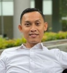 Andi Zulkarnain, Pembantu Asisten Staf Khusus Presiden Bidang Komunikasi/Juru Bicara Presiden