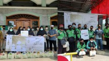 QNET Bagikan Sebanyak 1.000 Paket Sembako Kepada Warga