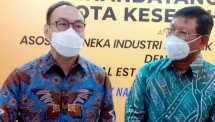 Ketua Umum Asaki Edy Suyanto bersama Dirjen IKFT Kemenperin Muhammad Khayam (Foto: Ridwan/Industry.co.id)