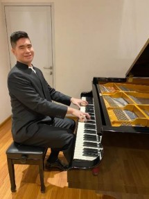 PianisJonathan Kuo