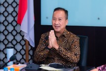 Menteri Perindustrian Agus Gumiwang Kartasasmita