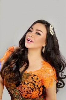 Artis Anisa Bahar