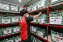 Transaksi pembelian saham DMMX oleh SiCepat berlangsung pada 21 Oktober 2021. Pembelian dilakukan diharga Rp2.330,- per saham. SiCepat mengalokasikan dana sebesar 15,97 milyar rupiah untuk menambah kepemilikan tersebut.