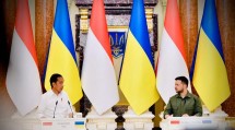 Presiden Jokowi dan Presiden Ukraina Presiden Zelenskyy 