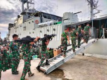 KRI Teluk Lampung 540 Jemput Prajurit Marinir Satgas Pengamanana Ambalat XXVIII