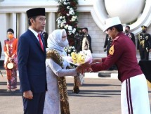 Presiden Jokowi dan Ibu Iriana di AKPOL Semarang