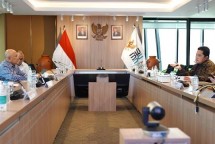 Menteri BUMN Erick Thohir dan Menteri Koperasi UKM Teten Masduki