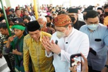 Airlangga saat hadir dalam acara srawungan sanak mangkunegaran di Surakarta, Jawa Tengah, pada Jumat (16/9/2022).