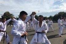 Yonif 2 Marinir Tingkatkan Kemampuan Beladiri Karate