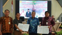 Dirjen PKH Nasrullah saat menyaksikan serahterima Jabatan Kepala Balai Singosari sekaligus MoU dengan May Ternak Malaysia