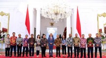 Presiden Jokowi dan Pengurus PSSI