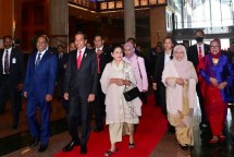 Presiden Jokowi dan Ibu Iriana Tiba di Malaysia