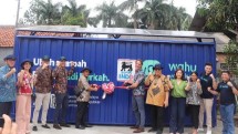 Berkolaborasi dengan PT Waste Hubs Indonesia, Super Indo ajak warga sekitar untuk memilah, mengumpulkan dan menukarkan sampah plastik menjadi uang elektronik.