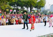 Presiden Jokowi dan Ibu Iriana