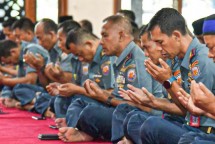 Sambut HUT Ke-78 TNI, Danlantamal IX Gelar Do'a Bersama Prajurit dan PNS Lantamal IX