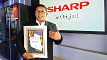 Sharp AQUOS R8s pro Raih Penghargaan The Best Camera for Flagship Smartphone