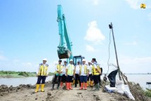 Menteri Basuki Targetkan Perbaikan Darurat Tanggul Sungai Wulan di Demak Selesai Dalam Tiga Hari