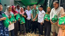 Partai Bulan Bintang Laksanakan Bazar Beras Murah di Maluku Utara 