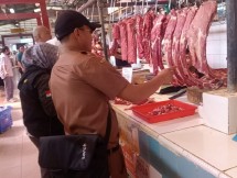 Pemrov Banten Tinjau daging di Pasar