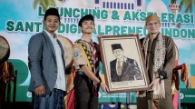 Menparekraf, Sandiaga Uno saat meresmikan pelatihan program Santri Digitalpreneur 2024 di Pondok Pesantren Nur El Falah, Banten