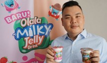 Yosua Agusta, Brand Manager Olala Milky Jelly kenalkan dua varian terbaru dari Olala Milky Jelly.