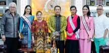 Ketua MPR RI Dukung Fashion Show 'Keindahan Karya Kain Tenun dan Batik Ku Indonesia' di Italia