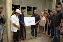 Dukungan Lingkungan Penting bagi Produksi Gula, PT PG Rajawali II Gencarkan Kemitraan Tebu dan Salurkan Bantuan Fasilitas Umum bagi Desa Penyangga