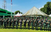 Luapan Rasa Bangga, Panglima TNI Berikan Bantuan Uang Tunai untuk Kesejahteraan Prajurit Korem 132/Tdl