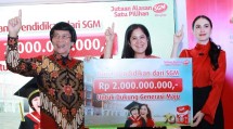 SGM Berikan Bantuan Dana Pendidikan Bagi 70 Anak Indonesia