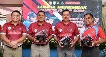 Dankormar Mayor Jenderal TNI (Mar) Endi Supardi Boring Juara Menembak Eksekurif TANFOGLIO CUP 