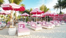 Buttonscarves gelar Tropical Paradise Pop Up Store, penyatuan fashion dan experience di dua negara.