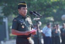 Kapuspen TNI, Mayjen TNI Hariyanto, saat memimpin upacara bendera 17 September di Mabes TNI Cilangkap.