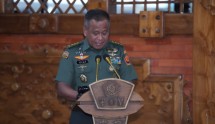 Irjen TNI, Letjen TNI Muhammad Saleh Mustafa mewakili Kasum TNI membuka Forum Group Discussion (FGD)