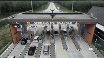 Gerbang Tol Sinaksak 