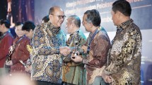 Kementerian PUPR Raih Predikat Terbaik Ke-II pada Ajang Anugerah Layanan Investasi 2024