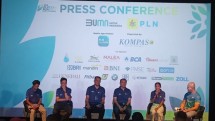 Mendekati pelaksanaan PLN Electric Run 2024, kompetisi lari yang diselenggarakan PT PLN (Persero) bersama Harian Kompas, PLN menggelar konferensi pers di Lounge XXI, Plaza Indonesia. 