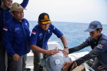 Perkuat Observasi Meteorologi Maritim, BMKG Lepas Drifter di Perairan Kepulauan Seribu