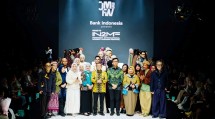 Jakarta Muslim Fashion Week (JMFW) 2025 resmi ditutup pada Sabtu (12/10).