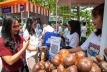 Petani Salak binaan BRI