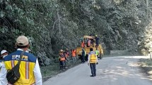 Kementerian PU Kerahkan Alat Berat Buka Akses Maumere - Larantuka