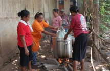 BAZNAS RI Dirikan Dapur Umum dan Distribusi Alas Tidur untuk Korban Erupsi Gunung Lewotobi Laki-Laki