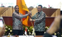 Said Saleh Alwaini (kiri) terpilih secara aklamasi menjadi Ketua Umum APJATI, periode 2024-2029.