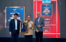 Direktur Keuangan dan Strategi Bank DKI Raih Most Popular CFO Awards 2024