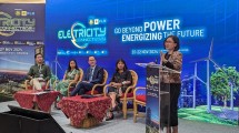 Tiza Mafira, Direktur CPI Indonesia pada sesi knowledge sharing pada Electricity Connect 2024