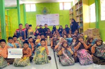 HK Peduli melalui program TJSL salurkan bantuan senilai 1,4 Milliar menyasar lingkup sosial dan pendidikan di beberapa daerah di provinsi Jawa dan Sumatera.